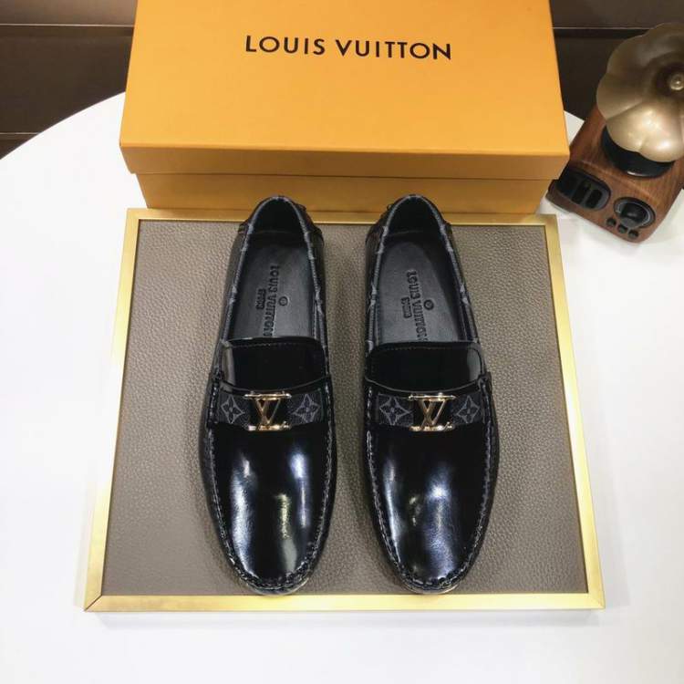 Picture of Louis Vuitton Shoes _SKULVsz38-44hnh081311760